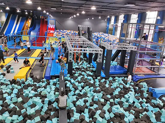 Indoor Family Center Commercial Sports Jumping Park Trampoline for Fitness 